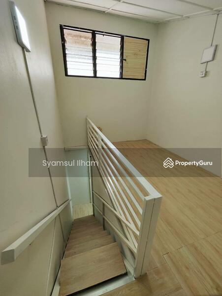 For Sale - 20x80 , Extended unit at taman mawar taman kinrara puchong